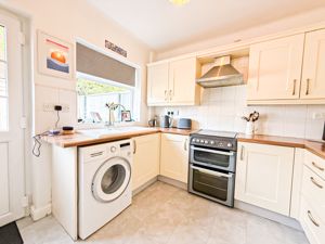 Photo 7- click for photo gallery